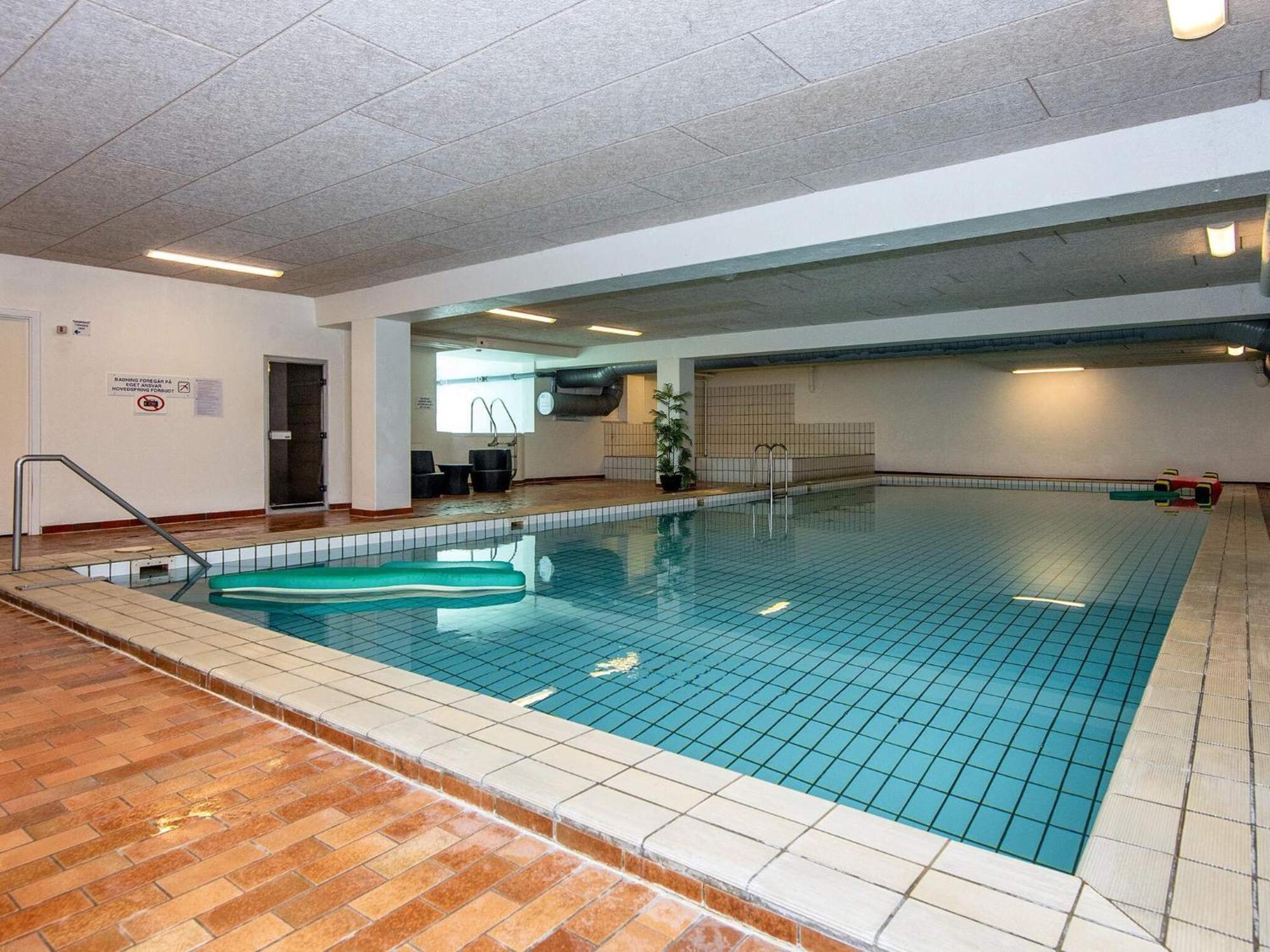 4 Person Holiday Home On A Holiday Park In Glesborg Экстерьер фото